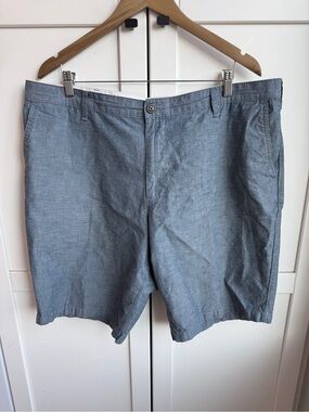 Dockers Men’s Blue Chambray Shorts Size 44 Classic Fit